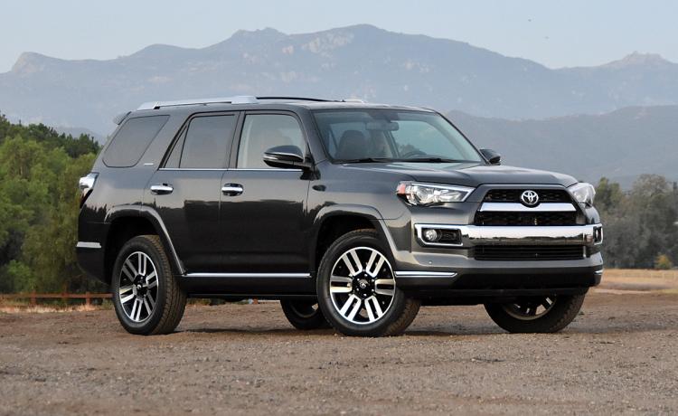 NYDN_2017-Toyota-4Runner-Limited-Dark-Gray-Front-Quarter-Right