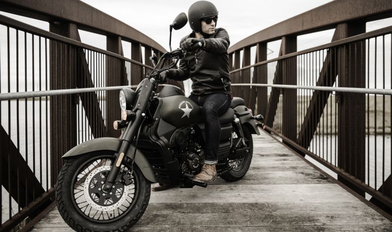 UM Motorcycle Renegade Commando FI price