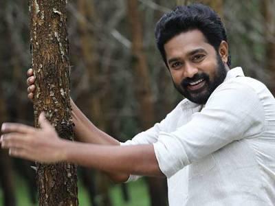 Asif Ali: Thrissivaperoor Kliptham is based on the lifestyle of people in Thrissur