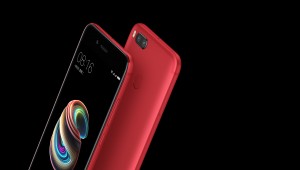 The Xiaomi Mi 5X looks great in red