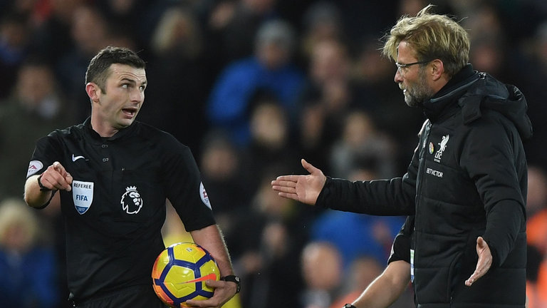 Liverpool boss Jurgen Klopp spoke with referee Michael Oliver after the game
