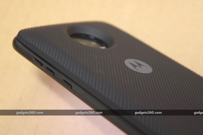 moto z2 force rearwithmod ndtv moto z2 turbopower