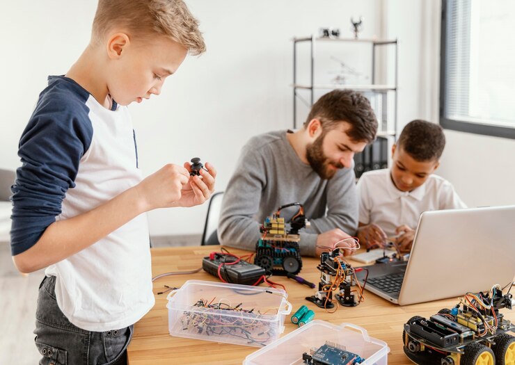 Arduino Projects for Teens: Engaging Lessons in Electronics