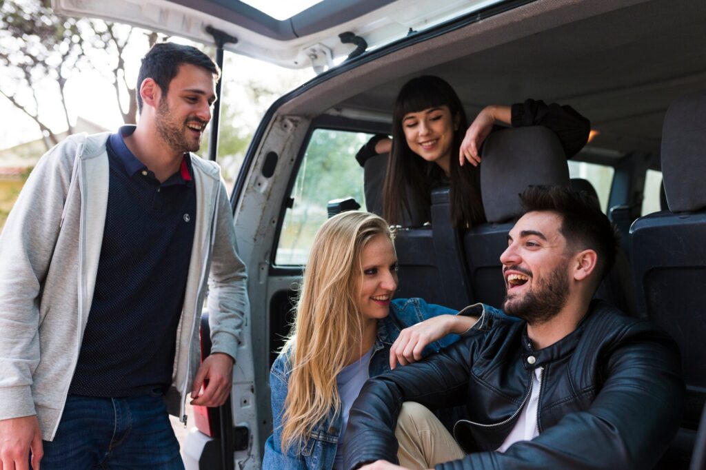 Top Reasons to Rent a Charter Bus for Your Next Group Trip
